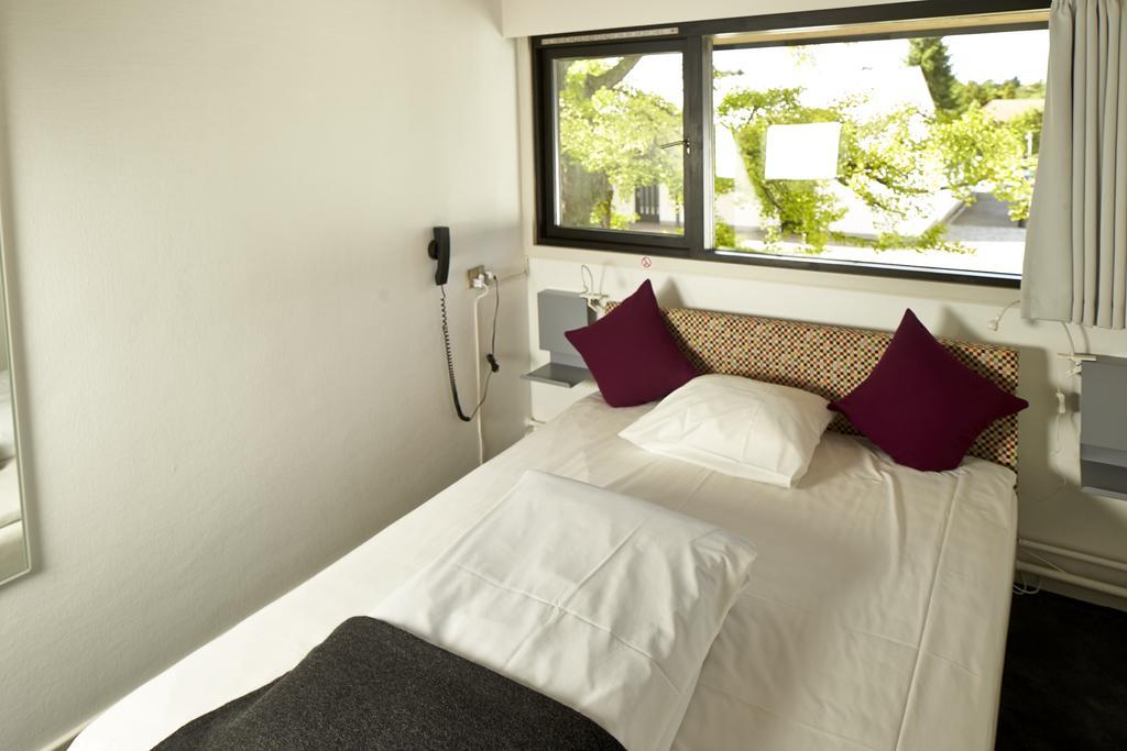 Vilvorde Kursuscenter Hotel Charlottenlund Szoba fotó